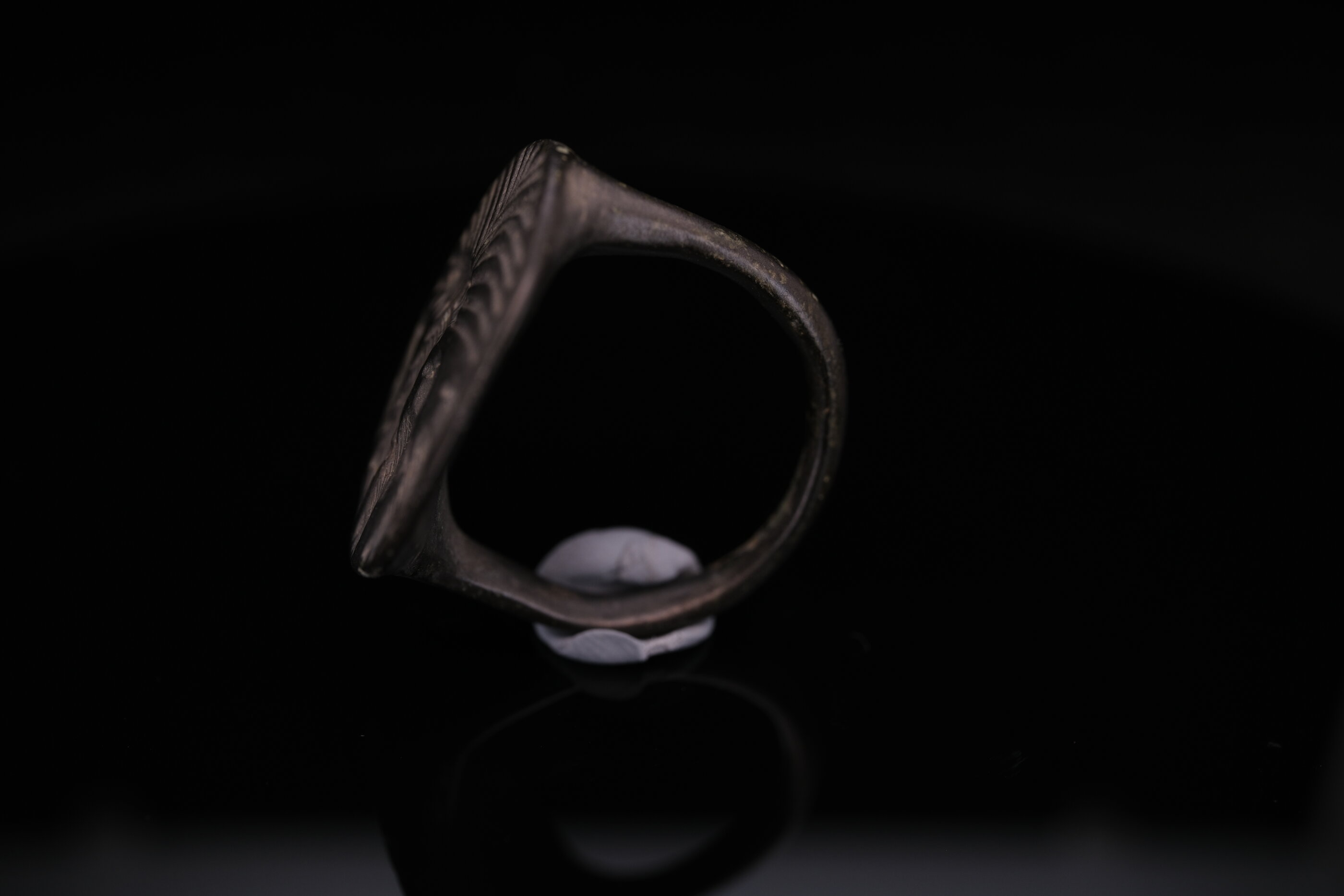 Bronze Signet Ring with Birds and Palm Tree - Image 3